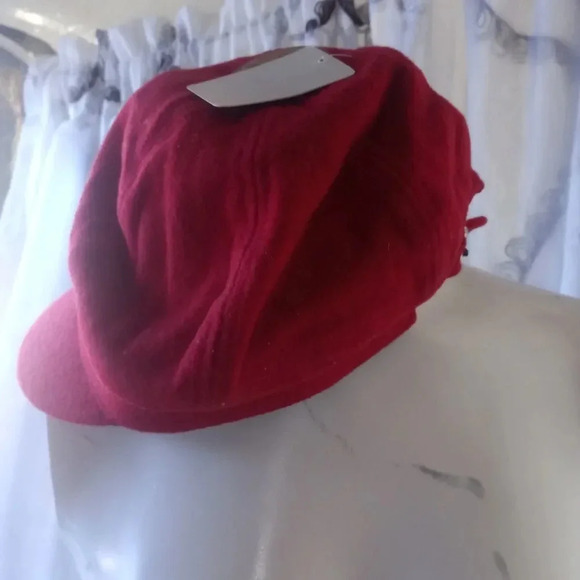 Papillon premium wool blend hat one size  (box JK ) - Picture 2 of 4